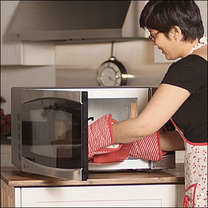 What You Need to Know About Boiling Water in a Microwave